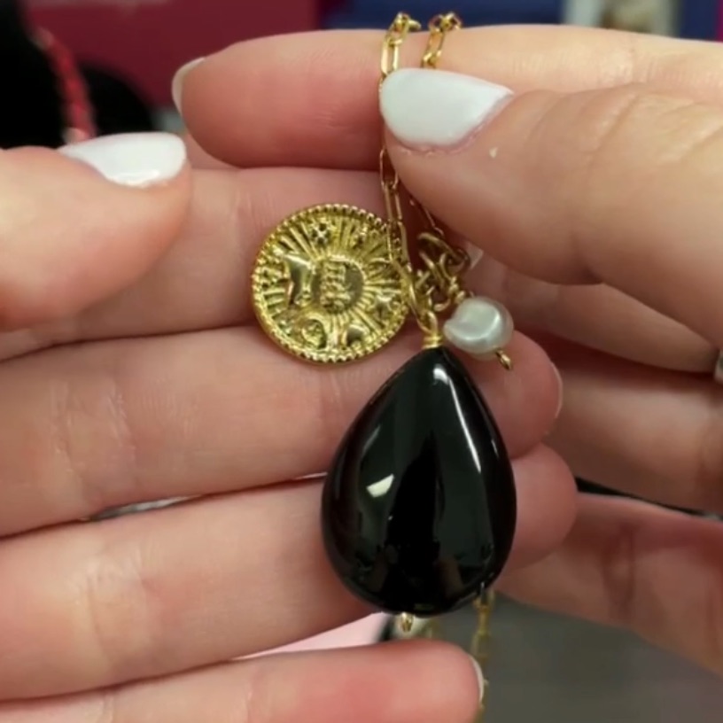 New In Box Mayamar 24kt Gold Plated And Black Stone W Pearl Pendant Necklace